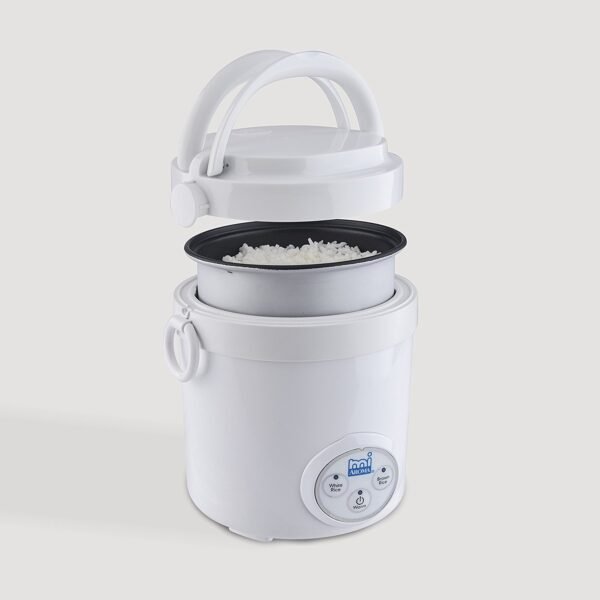 Aroma Mini Rice Cooker Review Digital Controls and Compact Design for Small Kitchens